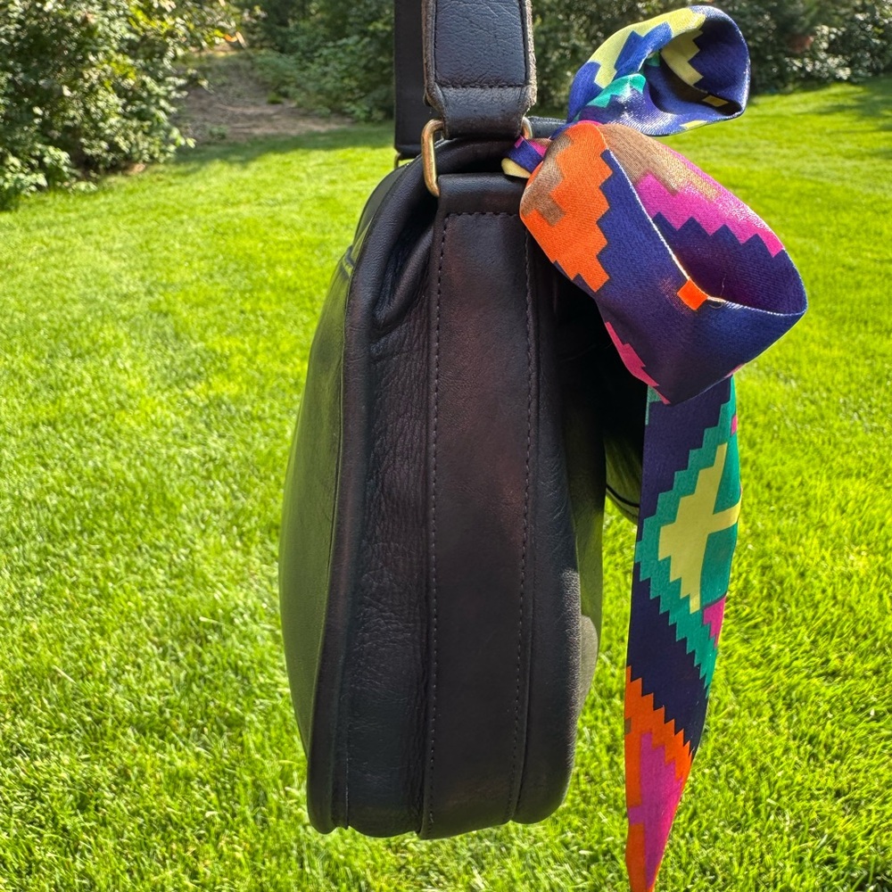 Vintage Coach Navy Saddle Bag - Picture 5 of 8